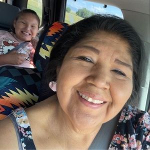 Meet your Posher, Julia